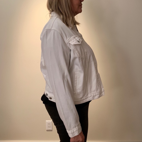 White Denim Jacket Gap - Picture 2 of 4